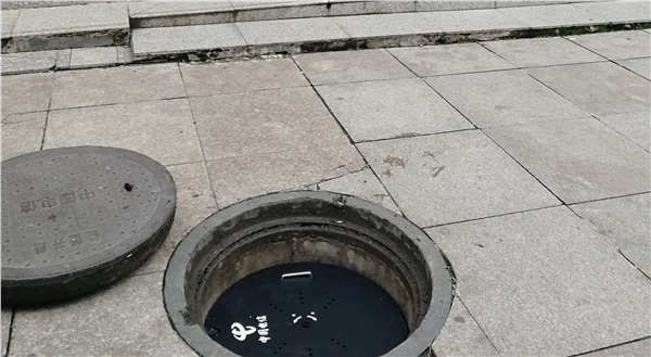 貴陽(yáng)人民注意啦！“一不小心”就踩到智能井蓋