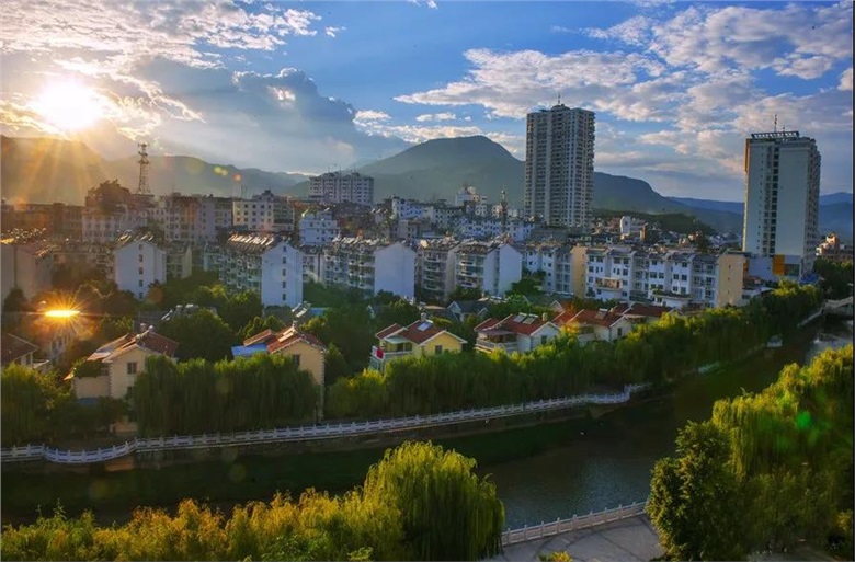 縣域智慧城市建設(shè)，套用大城市行嗎？